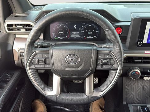 Used 2024 Toyota Tacoma TRD Sport image 27