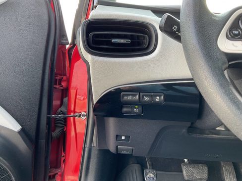 Used 2017 Toyota Prius Two w/ Prius Two Safety Plus Package image 16