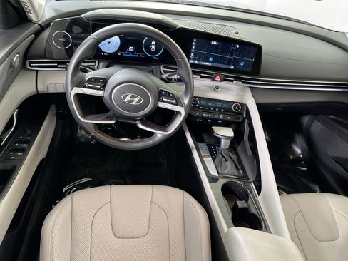 Used 2023 Hyundai Elantra Limited w/ Cargo Package image 24