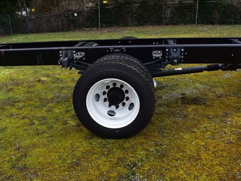 New 2025 Isuzu FTR 6500 XD image 11