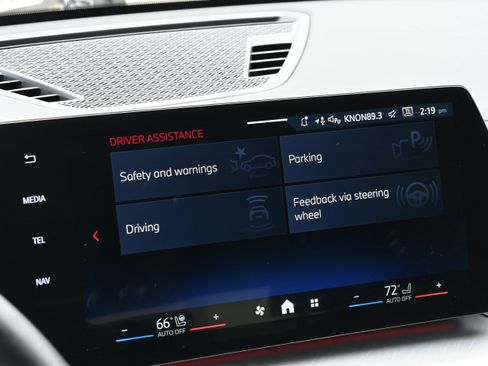 Certified 2026 BMW X2 xDrive28i AWD/4WD image 34
