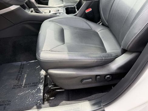Used 2021 Subaru Forester Limited AWD/4WD image 17