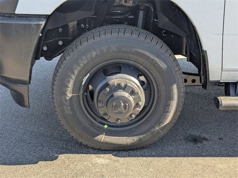 New 2026 RAM 3500 Tradesman image 9