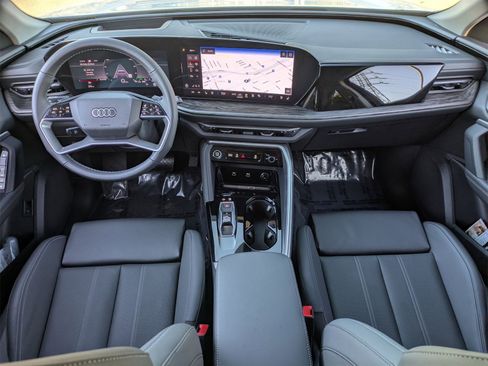 New 2025 Audi Q5 Premium Plus image 5