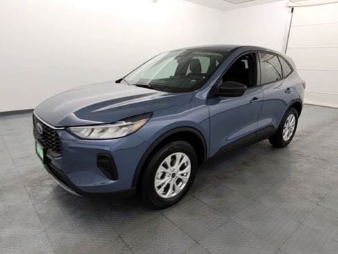 New 2026 Ford Escape Active image 2