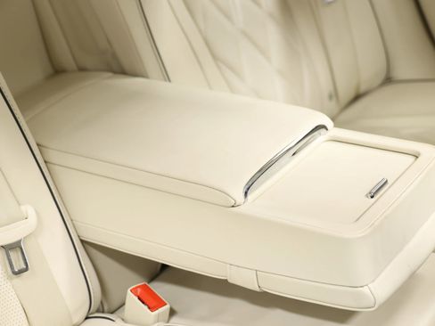 Used 2015 Bentley Flying Spur W12 image 74