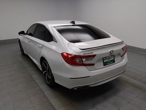 Used 2021 Honda Accord Sport image 5