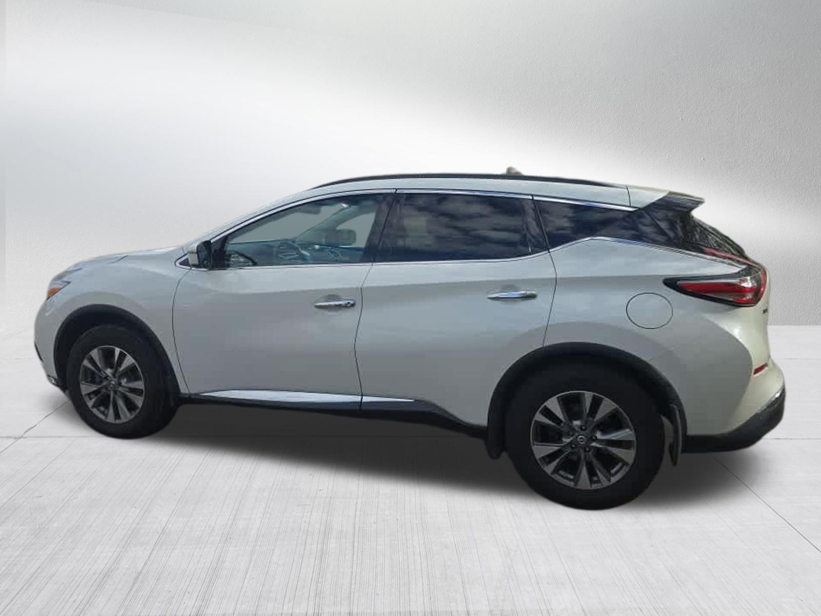 Used 2016 Nissan Murano SV AWD/4WD image 6