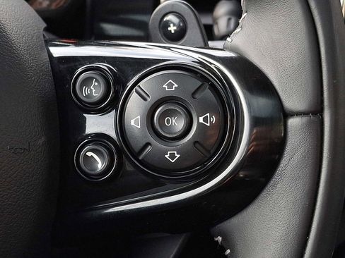 Used 2020 MINI Cooper S image 18