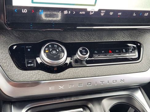 New 2026 Ford Expedition Tremor AWD/4WD image 18