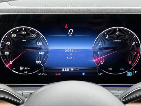 Certified 2025 Mercedes-Benz GLE 450 4MATIC image 21