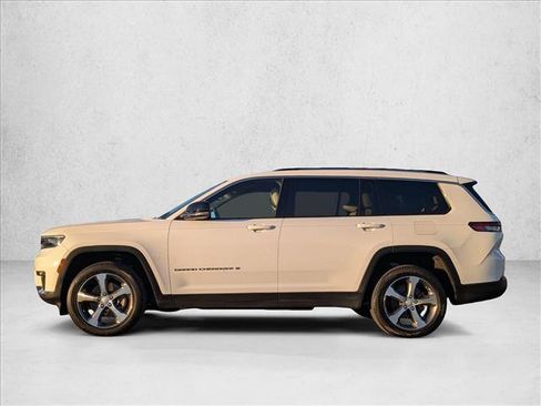 Used 2023 Jeep Grand Cherokee L Limited image 9