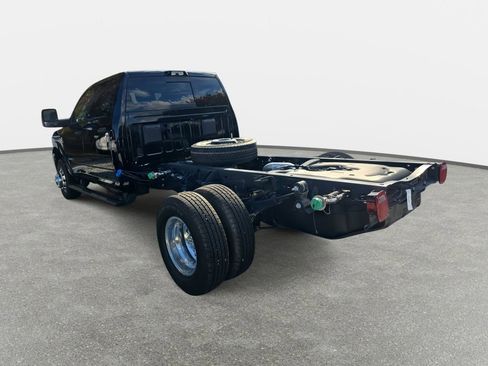 New 2026 RAM 3500 Big Horn AWD/4WD image 7