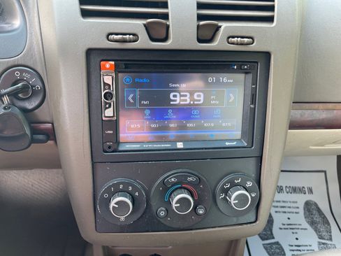 Used 2006 Chevrolet Malibu LT image 12