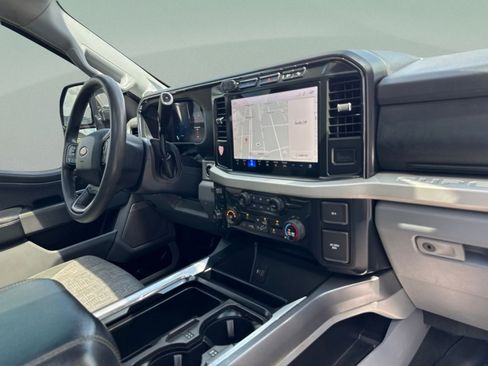 Used 2023 Ford F250 XLT w/ XLT Premium Package AWD/4WD image 26
