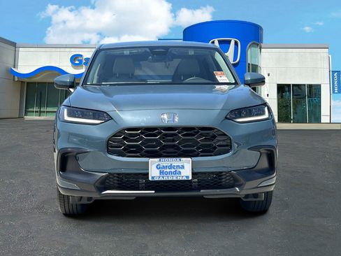 New 2027 Honda HR-V LX image 2