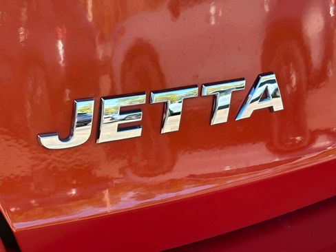 Used 2019 Volkswagen Jetta R-Line image 12