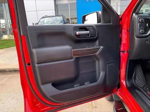 Used 2021 Chevrolet Silverado 1500 LT w/ Z71 Off-Road Package image 21