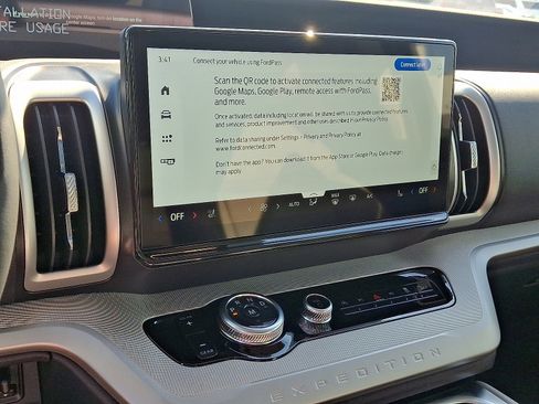 New 2025 Ford Expedition Active image 16