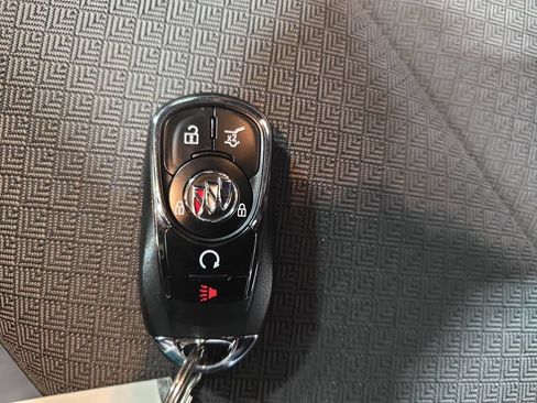 Used 2023 Buick Encore GX Select w/ Sport Touring Package FWD image 38