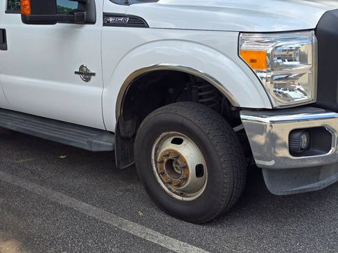 Used 2014 Ford F350 XL w/ Power Equipment Group AWD/4WD image 5