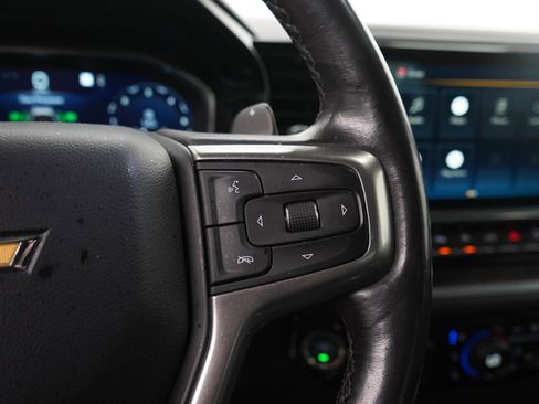 Used 2022 Chevrolet Silverado 1500 LTZ AWD/4WD image 29