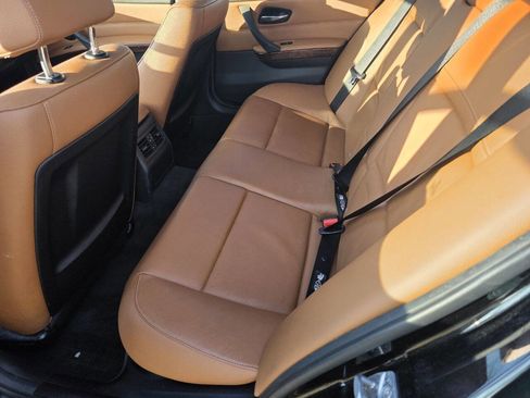 Used 2011 BMW 328i xDrive 328i xDrive AWD 4dr Sedan image 17