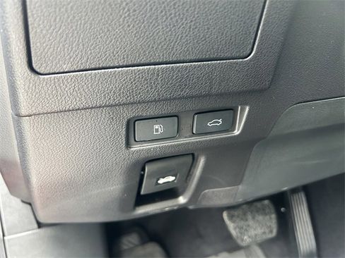 Used 2024 Lexus ES 350 w/ Premium Package image 21