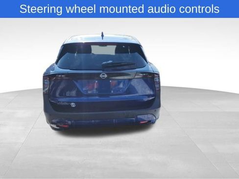 Certified 2025 Nissan Kicks SV w/ Charging Package image 7