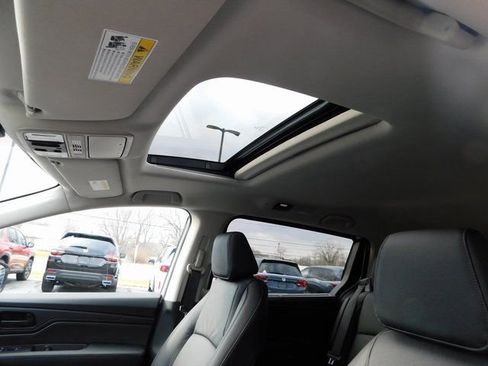 New 2026 Honda Odyssey EX-L image 12