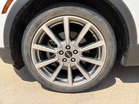 Used 2019 Lincoln MKC Reserve w/ MKC Climate Package FWD image 7