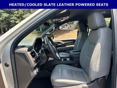 Used 2022 GMC Yukon SLT w/ SLT Luxury Package RWD image 4