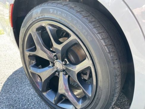 Used 2021 Chrysler 300 Touring image 22