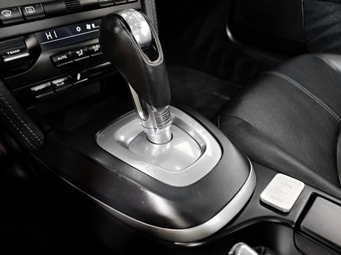 Used 2011 Porsche 911 Targa 4S image 29