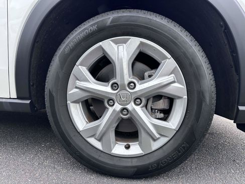 Used 2023 Honda HR-V LX image 7