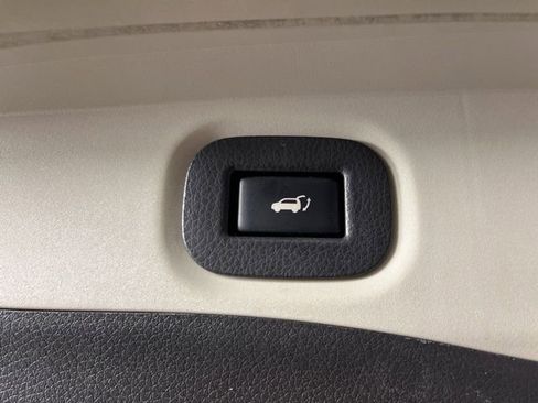 Used 2019 Nissan Rogue SL w/ Premium Package FWD image 49