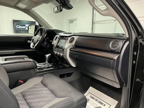 Used 2018 Toyota Tundra SR5 AWD/4WD image 58