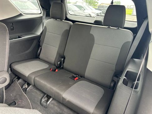 Used 2018 Chevrolet Traverse LT FWD image 13