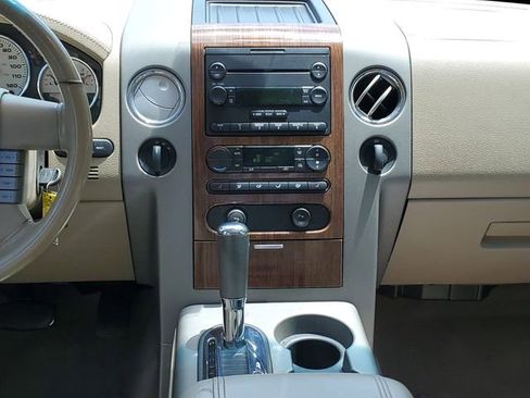 Used 2004 Ford F150 Lariat AWD/4WD image 24