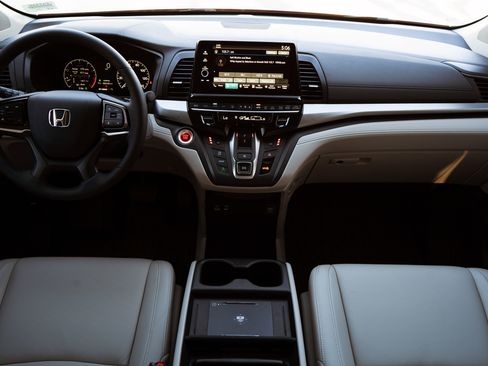 Certified 2026 Honda Odyssey EX-L image 27