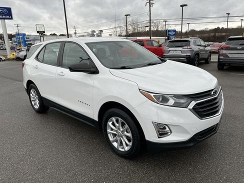 Used 2021 Chevrolet Equinox LS image 11