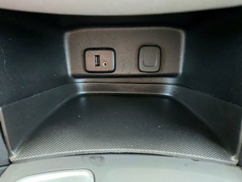 Used 2018 Chevrolet Equinox LT image 37