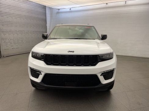 New 2025 Jeep Grand Cherokee Limited image 6