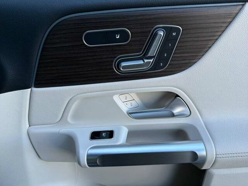 Certified 2026 Mercedes-Benz GLB 250 image 17