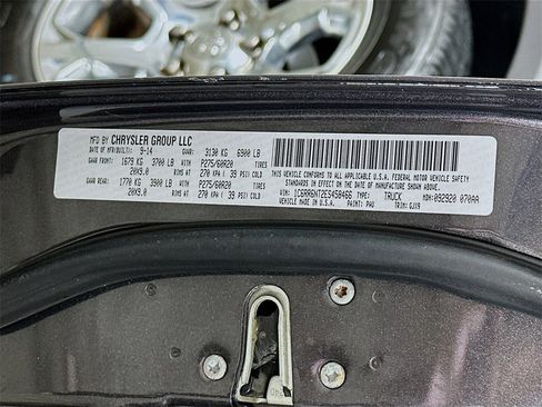Used 2014 RAM 1500 Laramie image 27