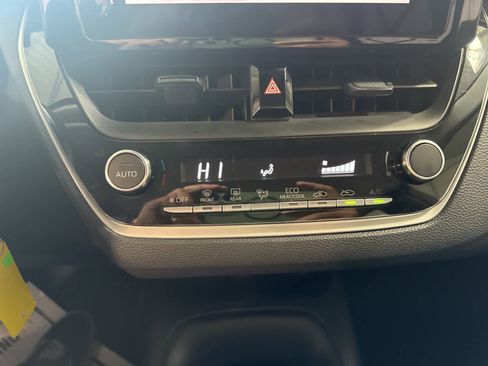 Used 2024 Toyota Corolla LE image 25