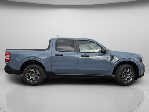 New 2026 Ford Maverick XLT w/ Equipment Group 301A image 9