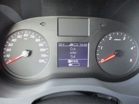 Used 2023 Mercedes-Benz Sprinter 3500 image 11