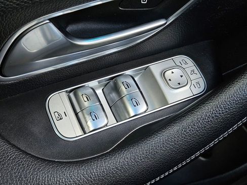 Used 2021 Mercedes-Benz GLE 350 4MATIC image 17