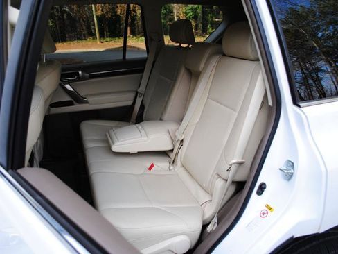 Used 2016 Lexus GX 460 Luxury image 8